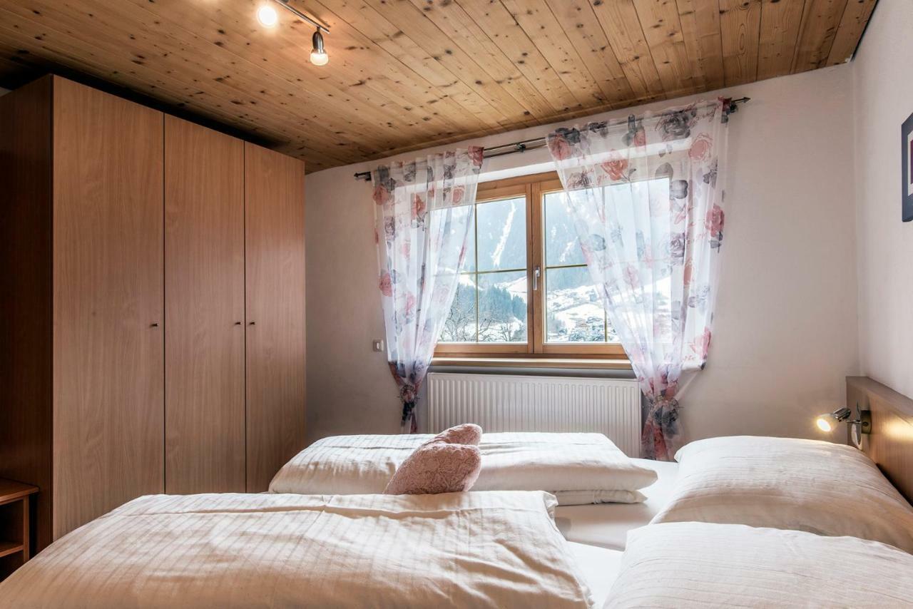 Apartamento Haus Ambiatscha Sankt Gallenkirch Exterior foto