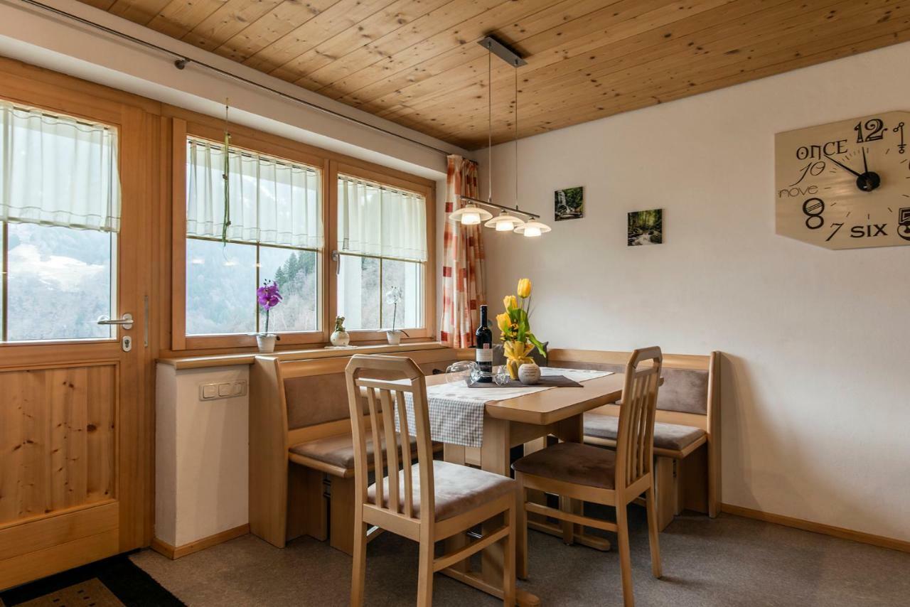Apartamento Haus Ambiatscha Sankt Gallenkirch Exterior foto